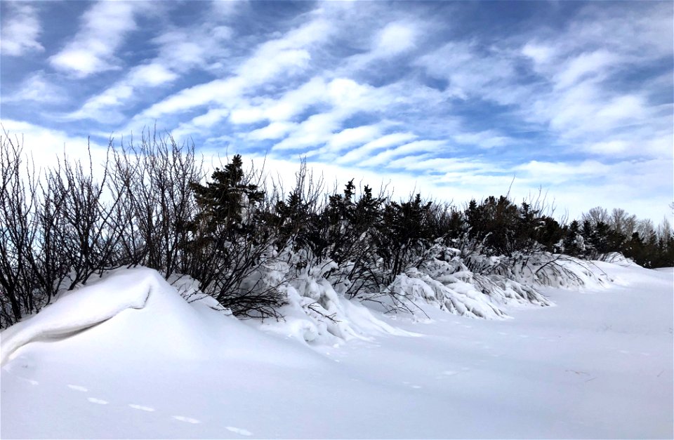 Drifts Below, Drifts Above