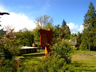 Tiller Ranger Station Wooden Sign