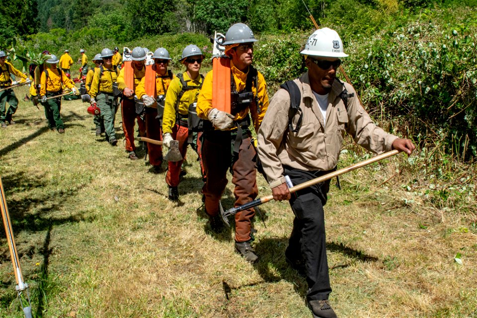 20190625-prescribed-fire-tller-137jpg_48146216851_o photo