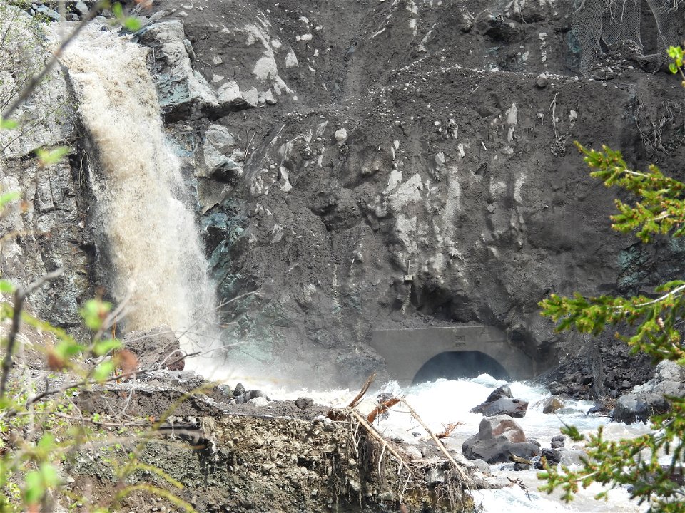 20230515_Ground view of Spirit Lake tunnel and waterfall_USGS_K Spicer_DSCN1932