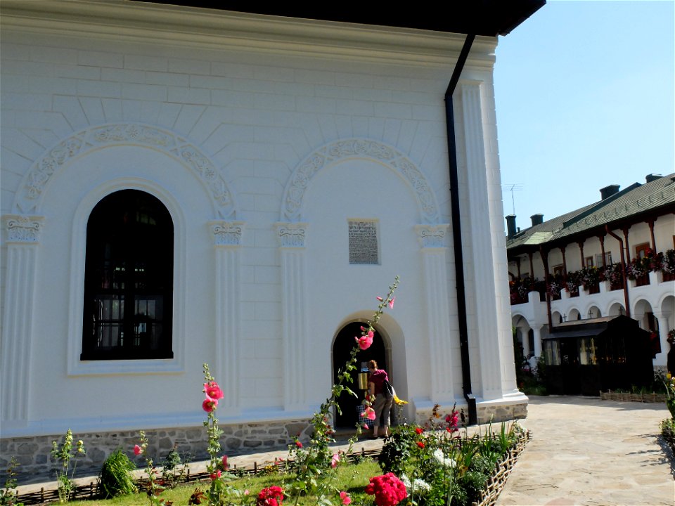 manastirea_Agapia2015_0808_154911