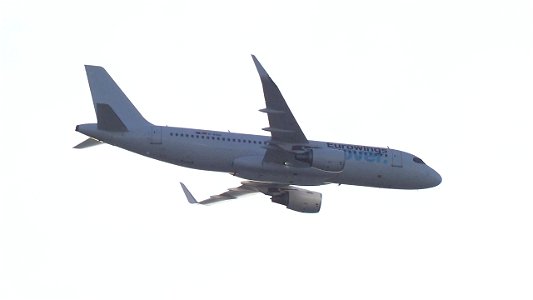 Airbus A320-214 D-AIUU Eurowings Discover from Palma de Mallorca (7400 ft.)