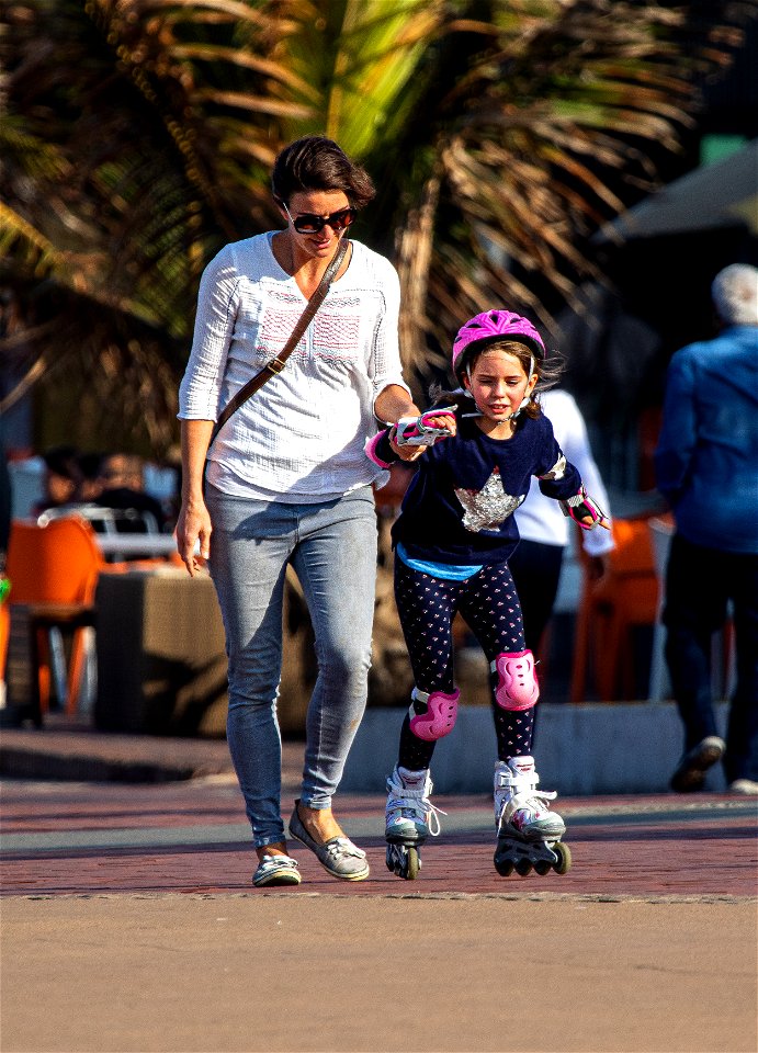 Rollerbladin' photo