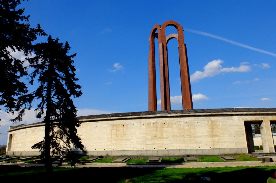 Mausoleu2013_0413_160807