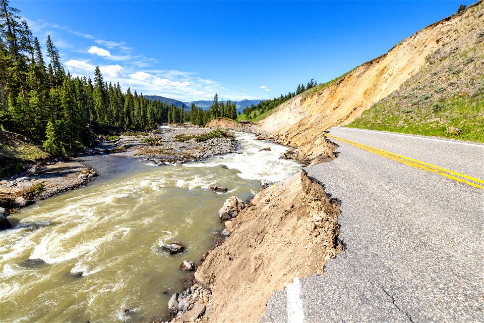 Yellowstone flood event 2022: Northeast Entrance Road washout near Trout Lake Trailhead (10)