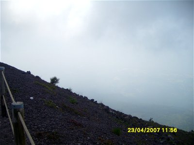 200704_0326