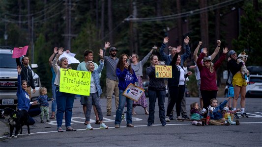 ThanksFireFighters-LakeTahoe-Sept2021-056 photo