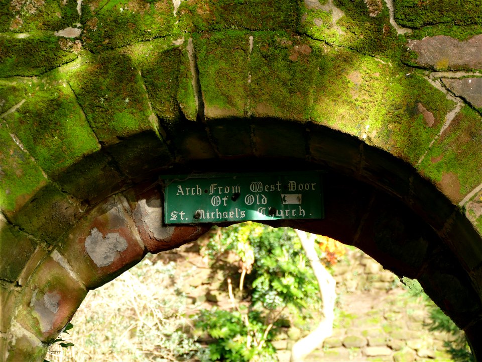 Arches in Grosvenor Park Chester photo