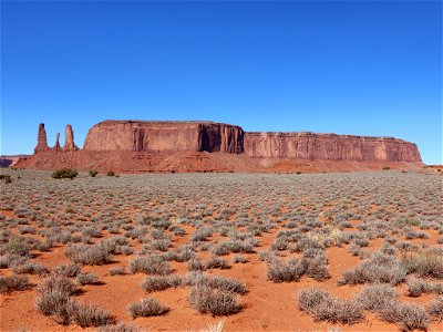 Mitchell Mesa at Monument Valley in AZ