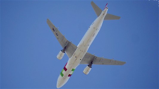 Airbus A320-214 CS-TNL TAP Air Portugal from Lisbon (6700 ft.) photo