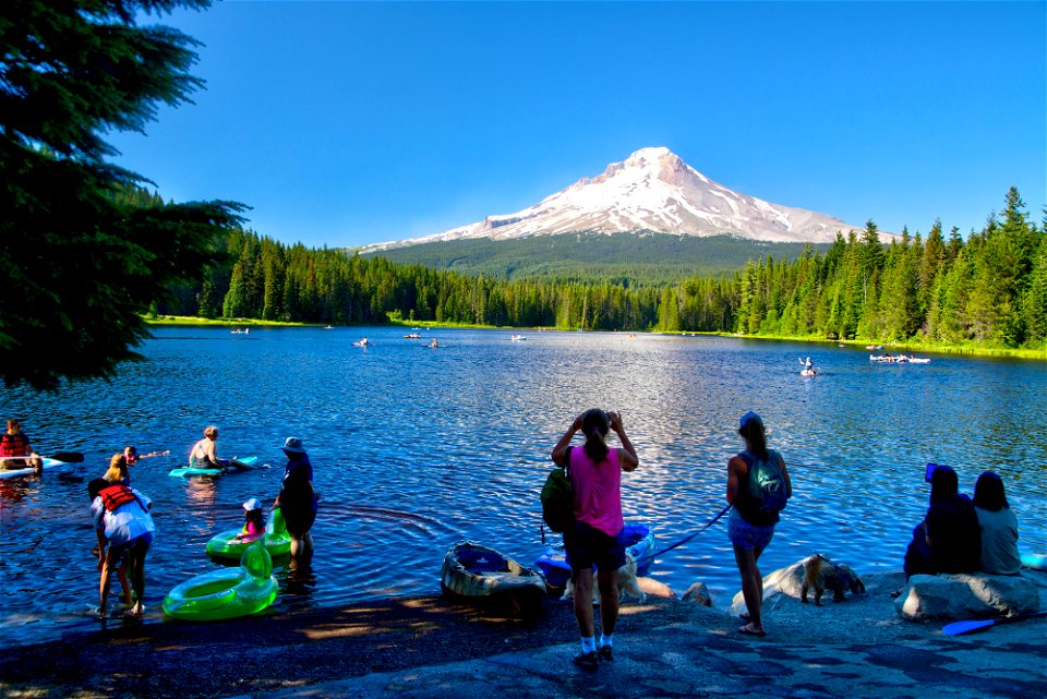 O-Mt Hood Trillum Lake-5