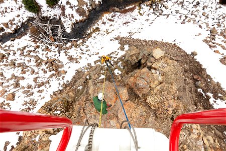 Yellowstone Search & Rescue Team training near Mammoth (9) photo