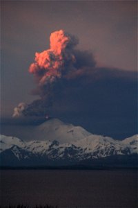 Pavlof volcano eruption photo