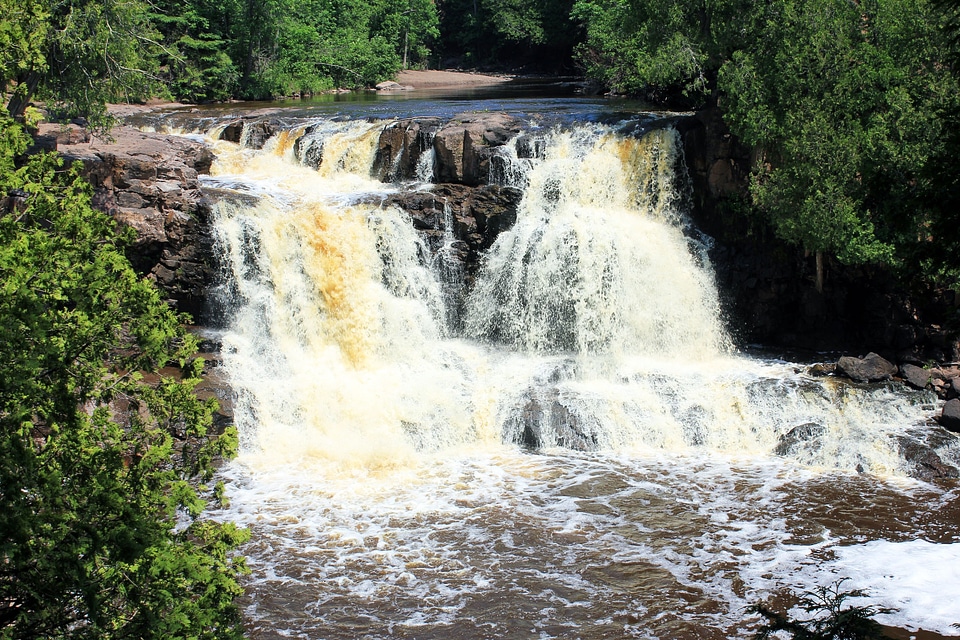 Minnesota gooseberry falls state park falls