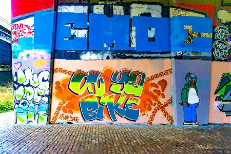 On Ya Bike 🚴 Graffiti M20 Art Gallery