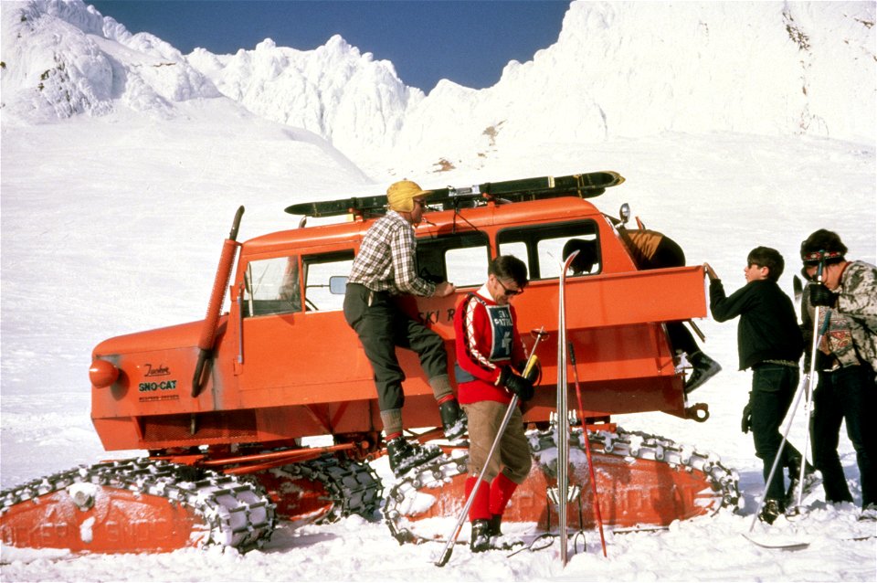 444 Timberline Lodge Tucker snowcat on upper slopes Mt Hood