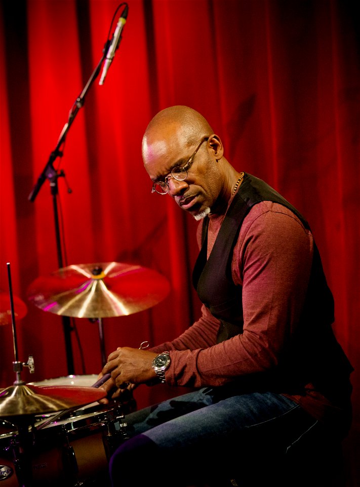 Dave Douglas Quintet 20 januari 2023 Paradox Tilburg - Rudy Royston