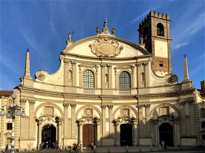 Vigevano Cathedral photo
