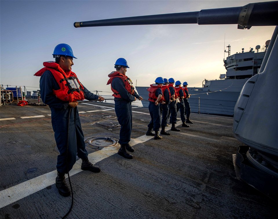 USS Arleigh Burke (DDG 51)