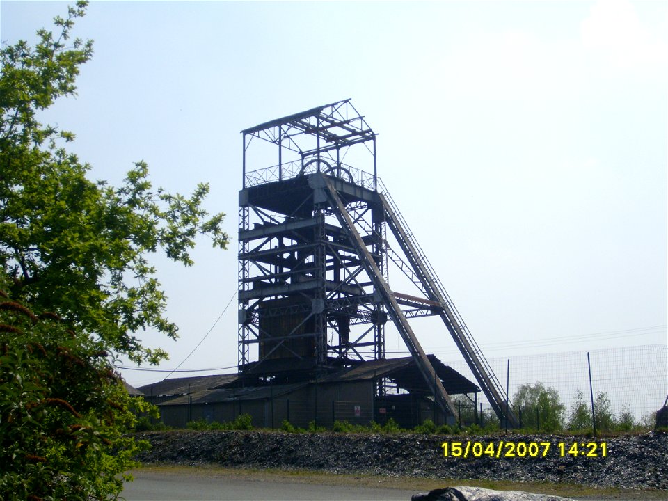 200704_0212