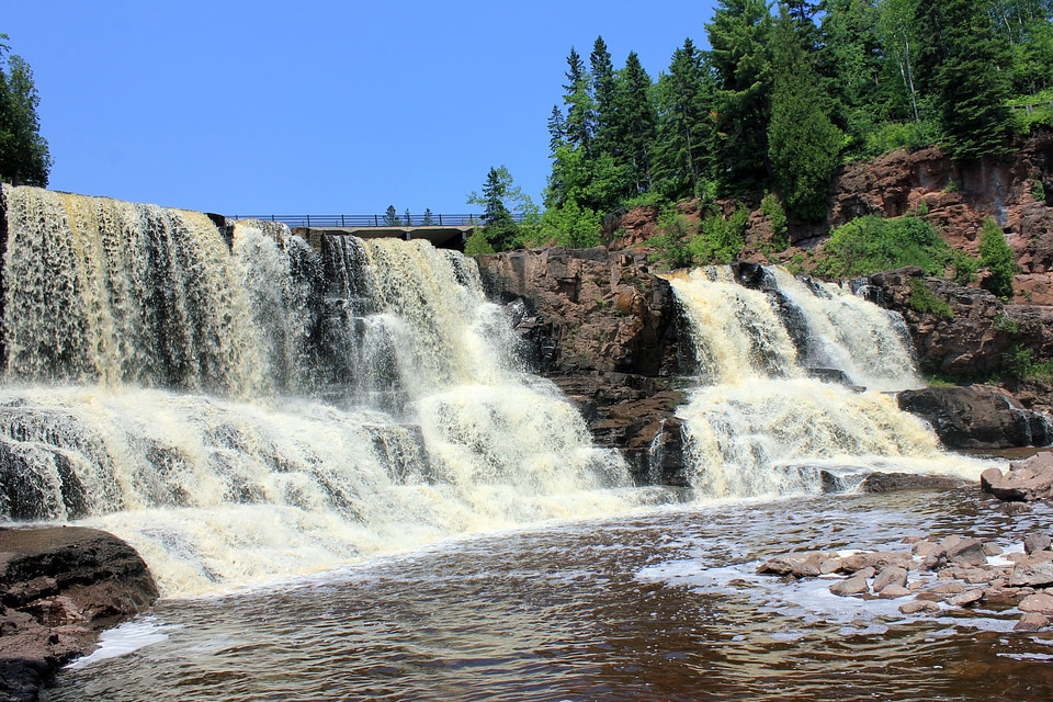 Minnesota gooseberry falls state park falls
