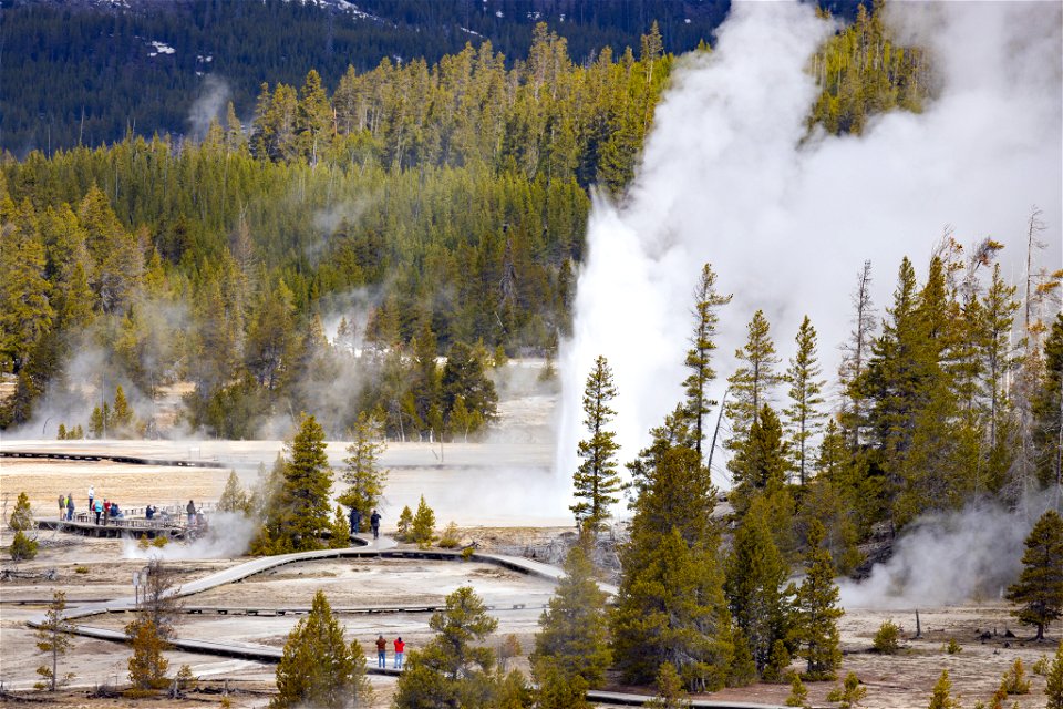 Grand Geyser eruption from Old Faithful Inn