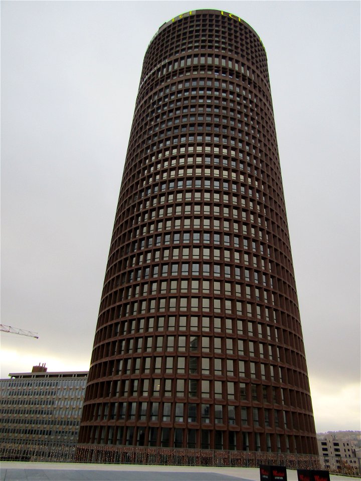 202211_0493