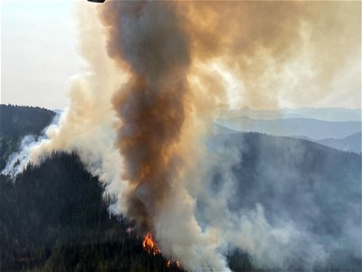 ActiveFire GoatRocks 220903 (3)