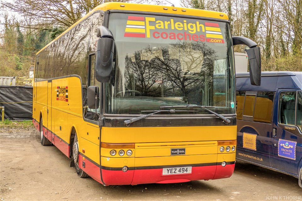 Farleigh Coaches YEZ494 KENT LIFE photo