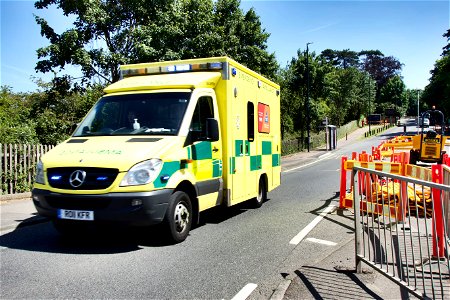 RO11KFR Emergency 🚨 Ambulance London Road Maidstone