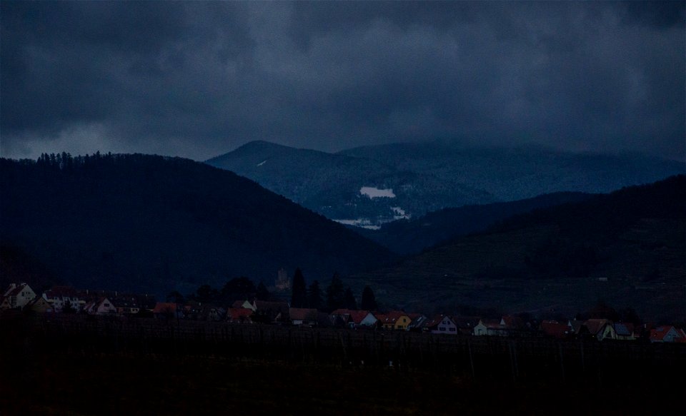 Vue sur Kaysersberg et son château