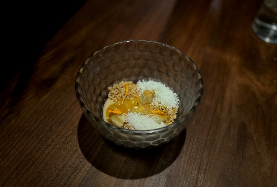Caramelized White Chocolate & Aged Comte Cheese with Fragrant Exotic Fruits