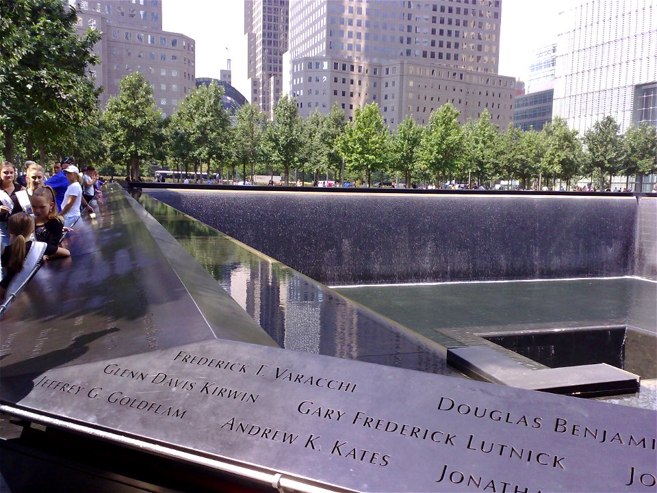 WORLD TRADE CENTER MEMORIAL (5)