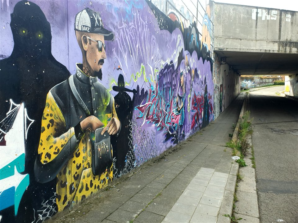 Charleroi graffiti Metro