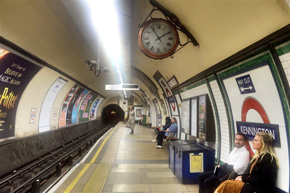 Kennington station, dramatic contrast to he new stations on the line