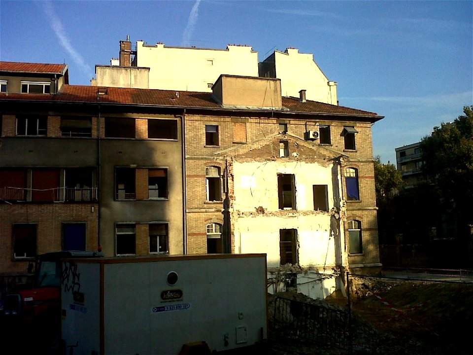 La destruction du batiment Maurice Lamy, Hôpital Necker-Enfants malades, Paris 15e