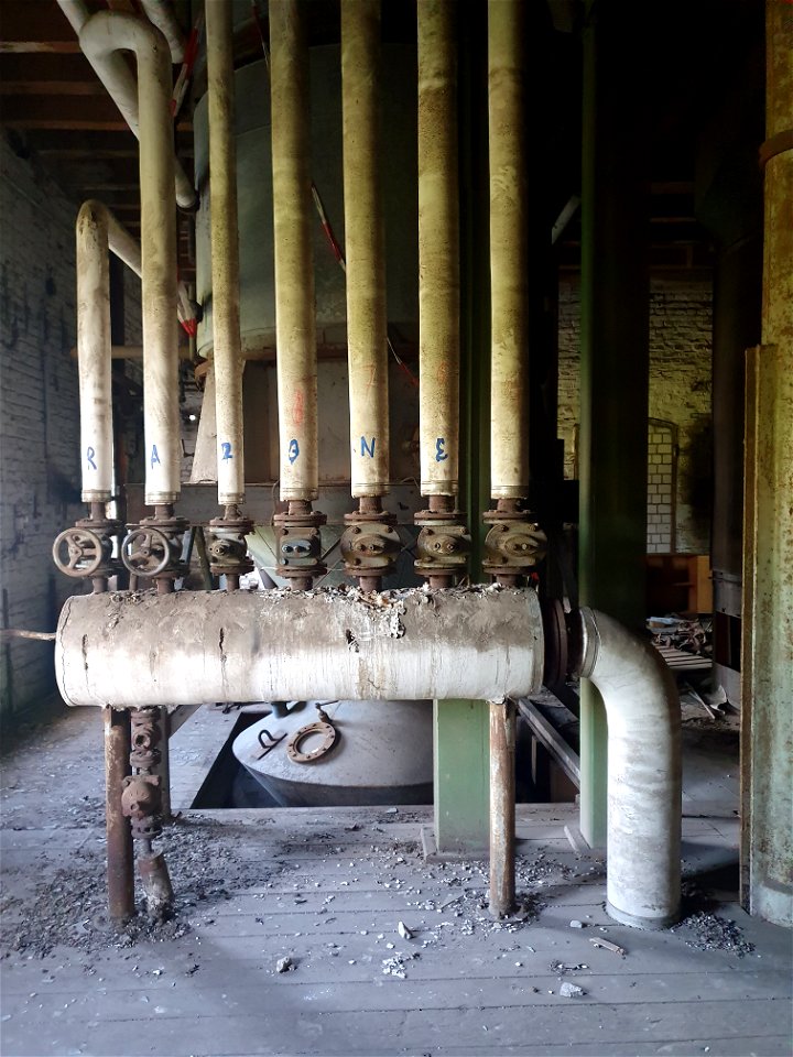 neusser lagerhaus gesellschaft ag urbex