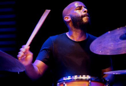 James Brandon Lewis Trio, 9 maart 2017 BIM Amsterdam – Warren ‘Trae’ Crudup
