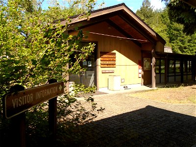Tiller Ranger Station Front Door 1
