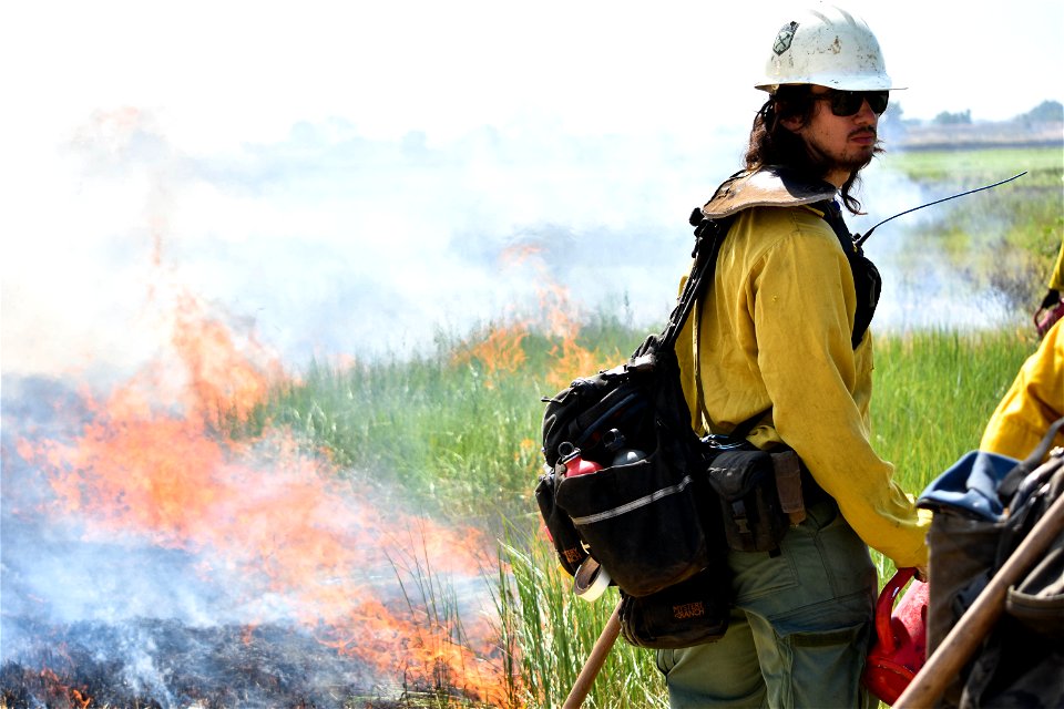 BLM’s Folsom Lake Veterans Crew perform RX Burn at Cosumnes River Preserve restoring critical habitat.
