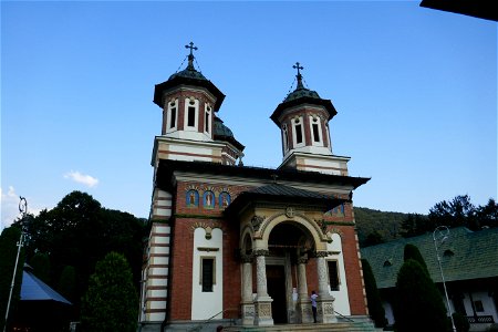 Sinaia-monastery_2018_0826_190013 photo