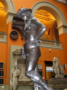Donatello nude , Victoria and Albert Museum. photo