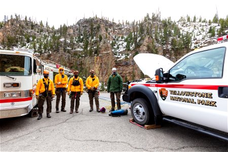 Yellowstone Search & Rescue Team training near Mammoth (11) photo