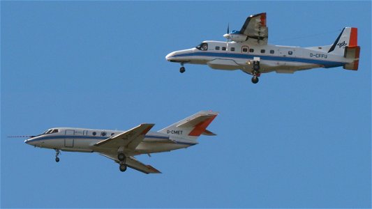 DLR Flugbetriebe on a roundtrip from/to Oberpfaffenhofen