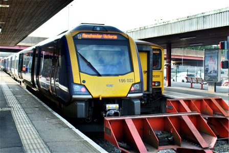 New Northern class 195 Diesel unit at Bradford Interchange photo