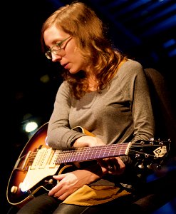 Ingrid Laubrock Anti-HouseIngrid Laubrock Quintet 24 september 2014 BIM Amsterdam - Mary Halvarson