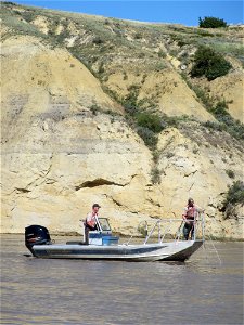 Trammel Netting in the Missouri River System