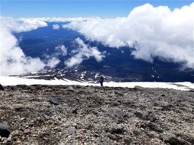 20220622_Climbing Mount St Helens photo by Terrence Sayre