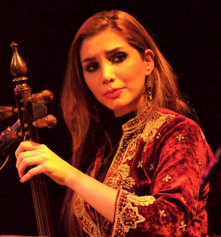 Arifa, 27 februari 2014 RASA Utrecht - Niusha Barimani