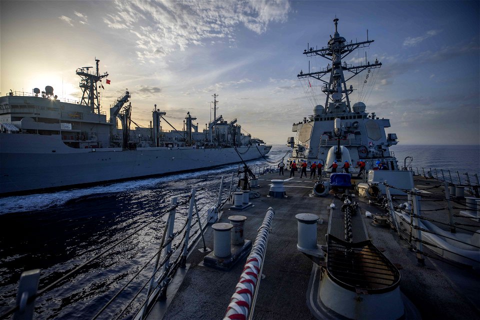 USS Arleigh Burke (DDG 51)
